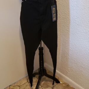 Dkin NWT Black Straight Leg Women's Fashion Jeans